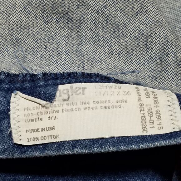 VINTAGE 1970s Wrangler USA Made Raw Cut High Rise Cropped Mom Jeans 12 - Picture 8 of 11